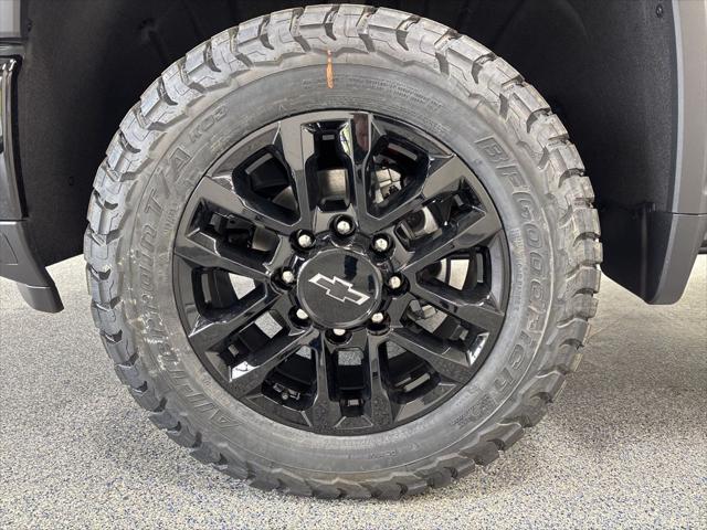 2026 Chevrolet Silverado 2500HD Crew Cab, Standard Bed, LT, 4WD