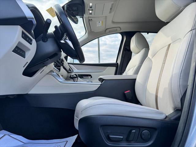 2024 Mazda X-90 Premium Plus