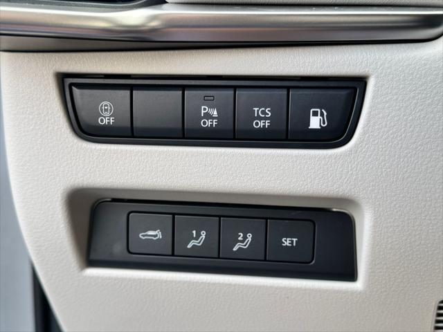 2024 Mazda X-90 Premium Plus