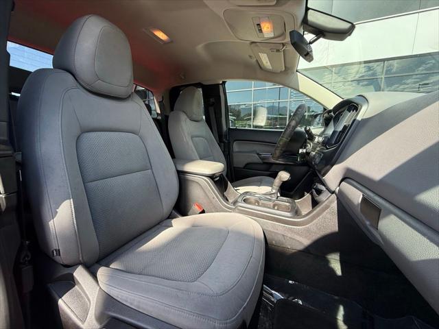 2017 GMC Canyon Base