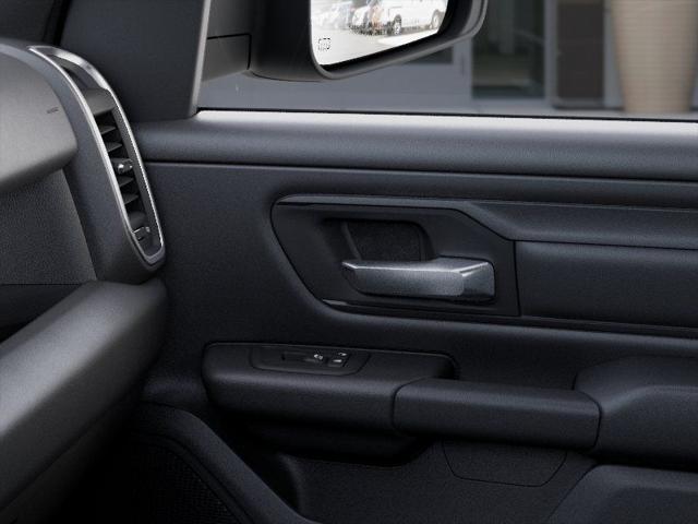 2026 Ram 1500 Express Crew Cab 4x4 57 Box