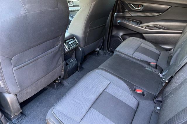 2024 Subaru Ascent Premium 8-Passenger