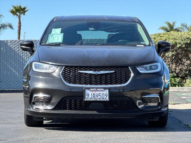 2023 Chrysler Pacifica Hybrid Touring L