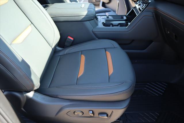 2026 GMC Sierra 2500HD Crew Cab, Standard Bed, AT4, 4WD