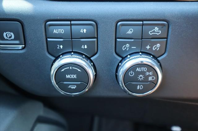 2026 GMC Sierra 2500HD Crew Cab, Standard Bed, SLT, 4WD