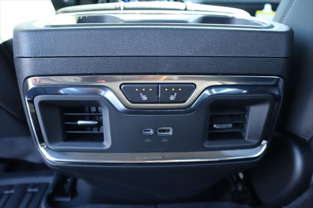 2026 GMC Sierra 2500HD Crew Cab, Standard Bed, SLT, 4WD