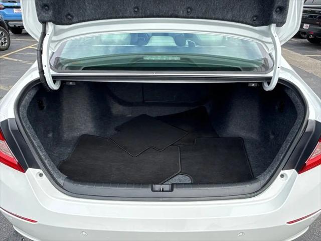 2022 Honda Accord Hybrid Touring