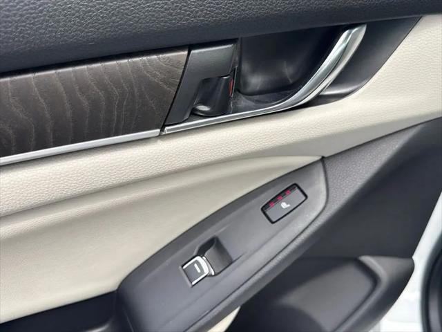 2022 Honda Accord Hybrid Touring