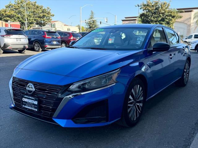 2025 Nissan Altima SV FWD