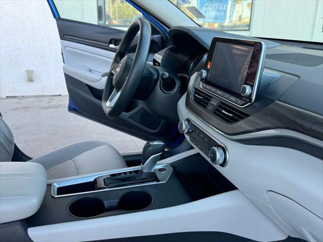 2025 Nissan Altima SV FWD