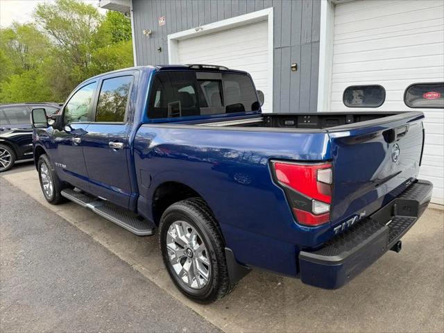 2021 Nissan Titan Crew Cab SL 4x4