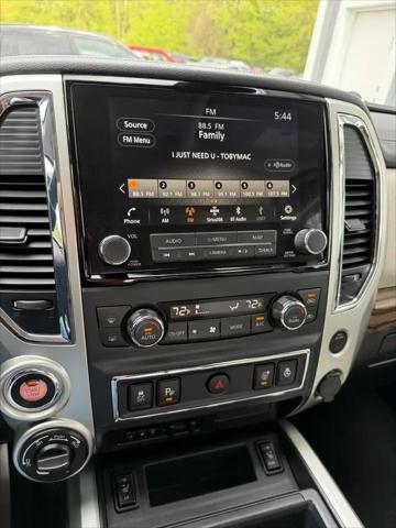 2021 Nissan Titan Crew Cab SL 4x4