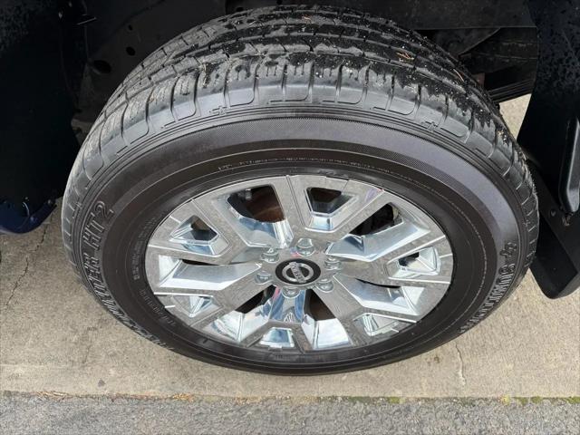 2021 Nissan Titan Crew Cab SL 4x4