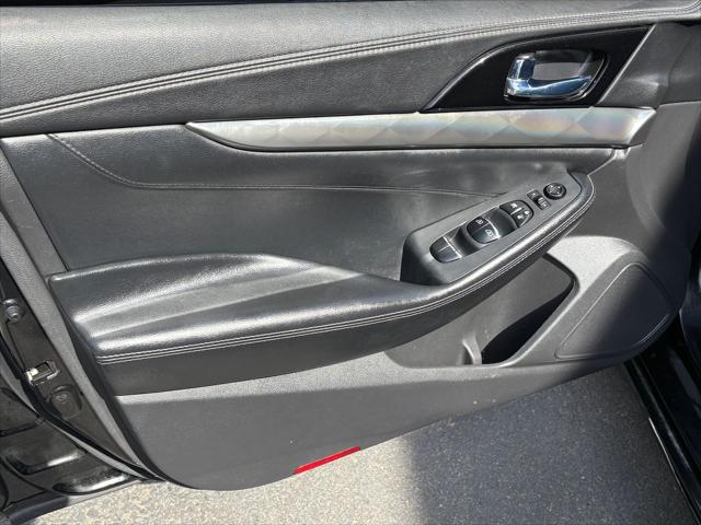 2021 Nissan Maxima SV Xtronic CVT