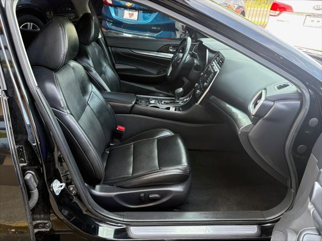 2021 Nissan Maxima SV Xtronic CVT