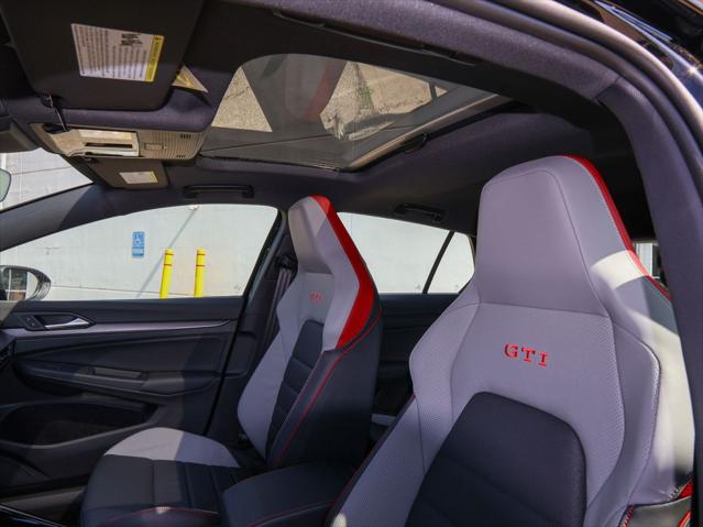 2026 Volkswagen Golf GTI Autobahn