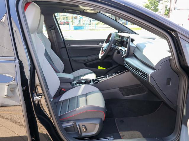 2026 Volkswagen Golf GTI Autobahn