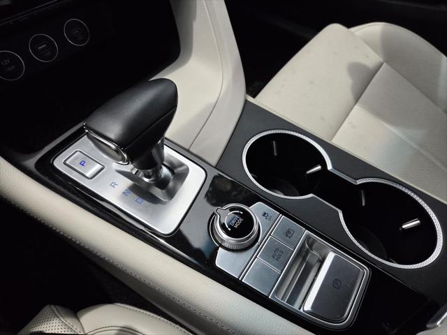 2025 Genesis G70 2.5T RWD