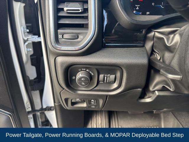 2025 Ram 1500 Laramie Crew Cab 4x4 57 Box
