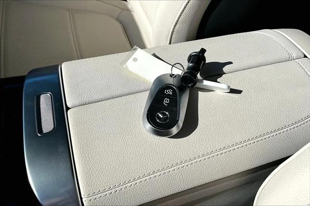 2025 Mercedes-Benz C-CLASS C 300 C 300