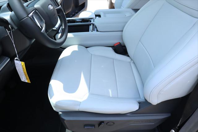 2026 Ford Expedition Max Platinum MAX