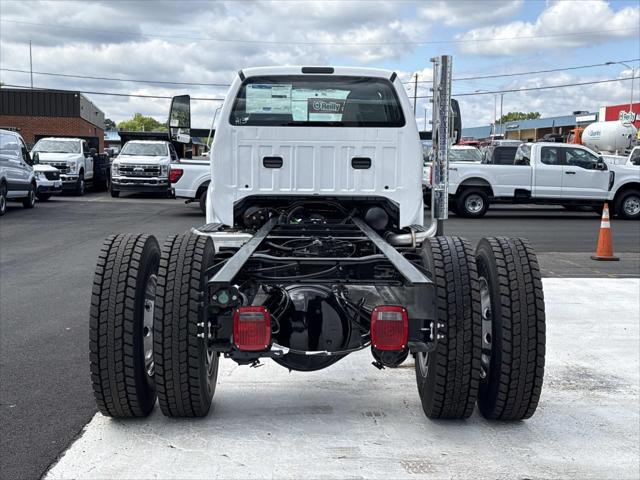 2027 Ford F-750 Base