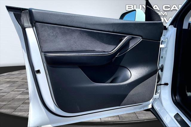 2021 Tesla Model Y Long Range Dual Motor All-Wheel Drive