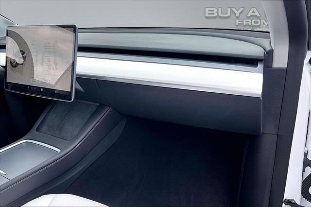 2022 Tesla Model Y Long Range Dual Motor All-Wheel Drive