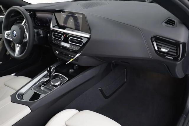 2026 BMW Z4 sDrive30i