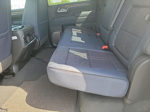 2026 Chevrolet Silverado 3500HD Crew Cab, Long Bed, High Country Dual Rear Wheel, RWD