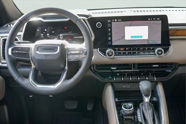 2026 GMC Canyon Denali, 4WD