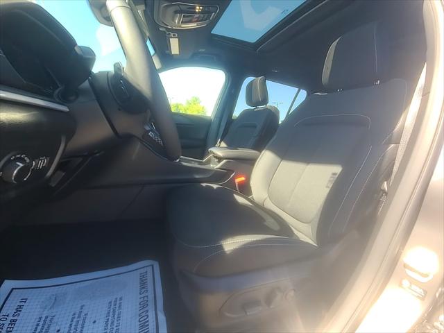 2026 Jeep Grand Cherokee L Altitude 4x4