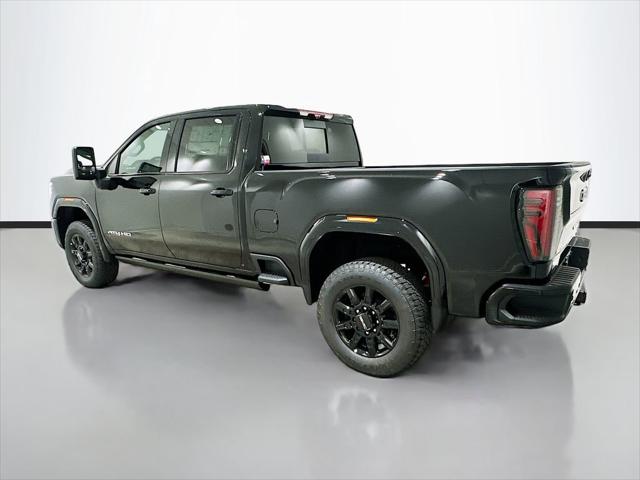 2026 GMC Sierra 2500HD Crew Cab, Standard Bed, AT4, 4WD