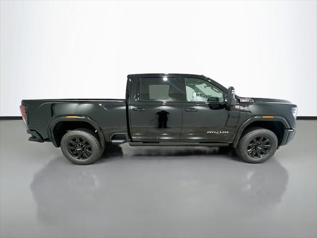 2026 GMC Sierra 2500HD Crew Cab, Standard Bed, AT4, 4WD