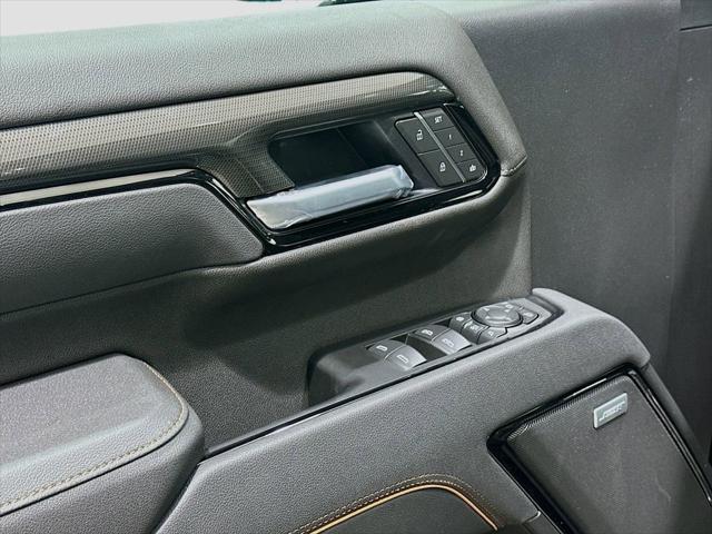 2026 GMC Sierra 2500HD Crew Cab, Standard Bed, AT4, 4WD