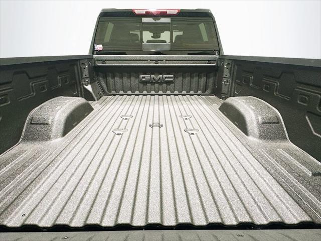 2026 GMC Sierra 2500HD Crew Cab, Standard Bed, AT4, 4WD