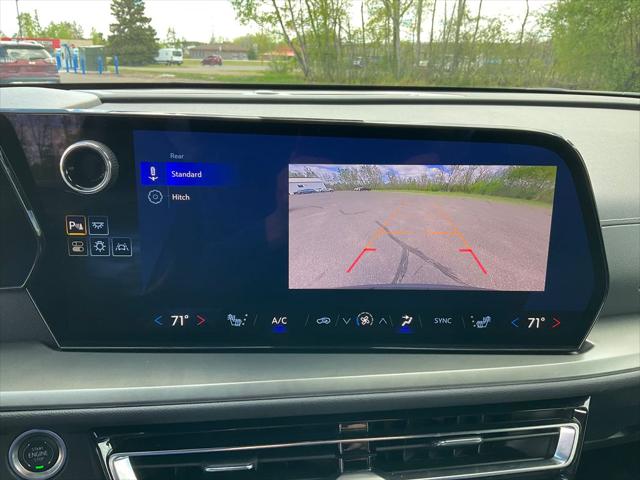 2025 Chevrolet Traverse AWD LT