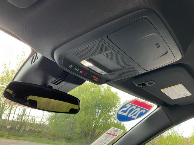 2025 Chevrolet Traverse AWD LT