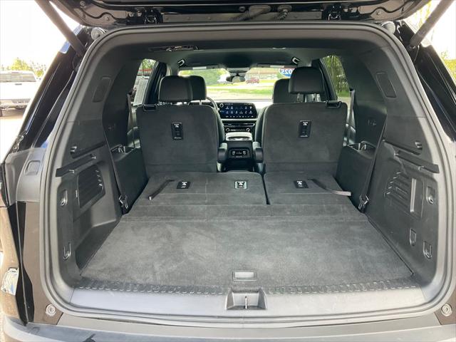 2025 Chevrolet Traverse AWD LT