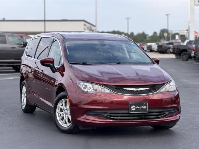 2020 Chrysler Voyager LX
