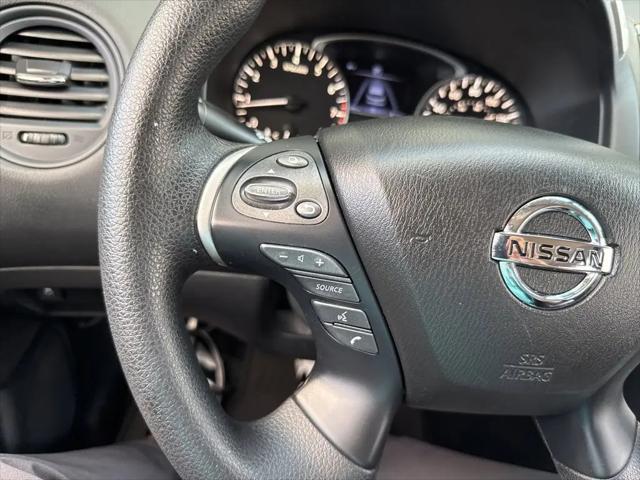 2020 Nissan Pathfinder S 2WD