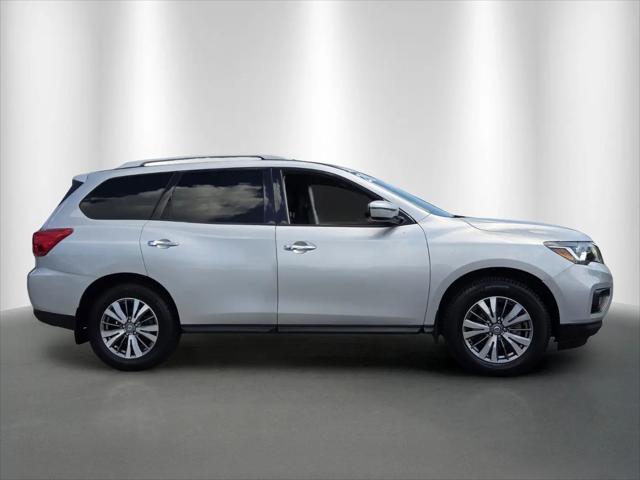 2020 Nissan Pathfinder S 2WD
