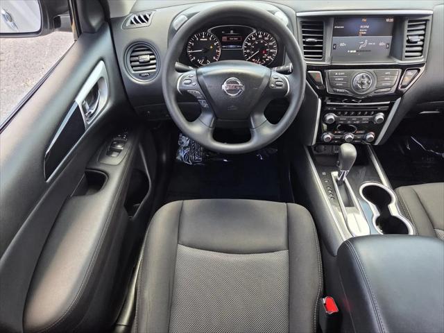 2020 Nissan Pathfinder S 2WD