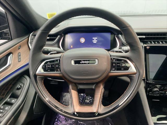 2025 Jeep Grand Cherokee Summit 4x4