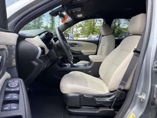2023 Chevrolet Traverse FWD LS
