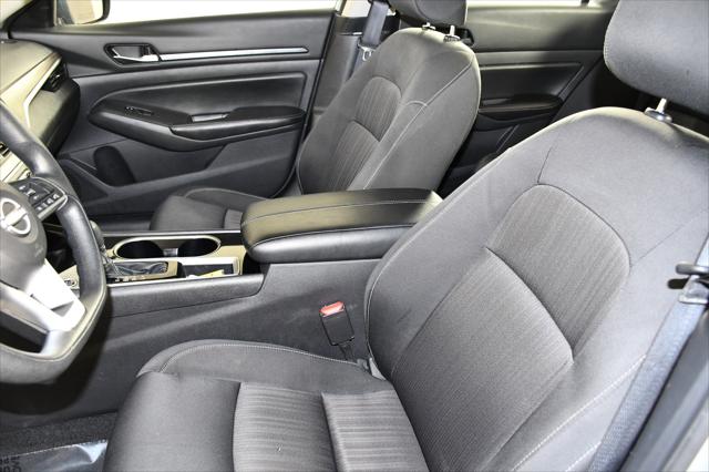 2024 Nissan Altima SV FWD