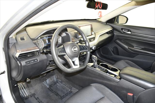 2024 Nissan Altima SV FWD