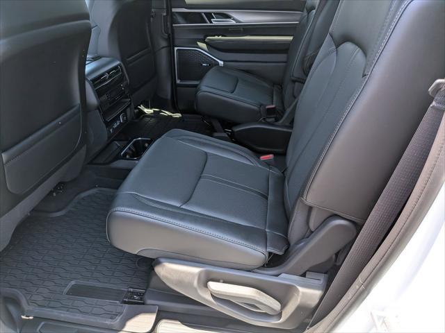 2026 Jeep Grand Wagoneer Upland