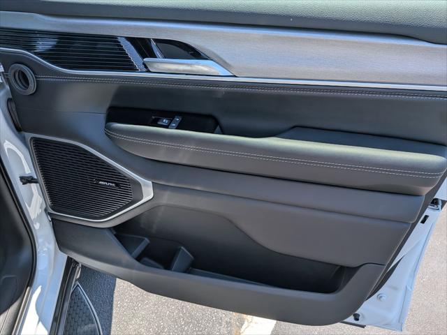 2026 Jeep Grand Wagoneer Upland