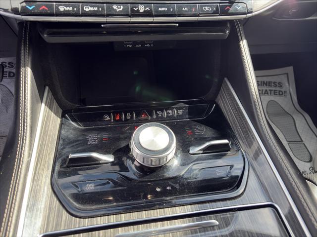 2022 Jeep Wagoneer Series II 4x4